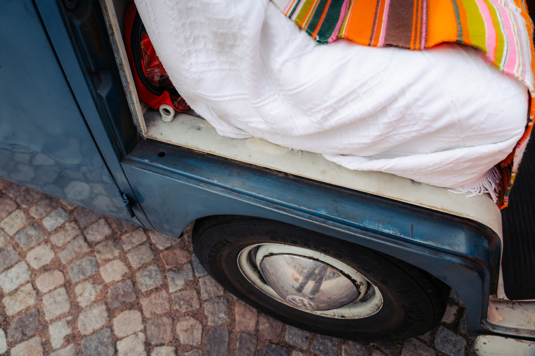 Interiörbild 1964 Volkswagen Kleinbus Transporter 1500 Deluxe “21-fönsters Samba”