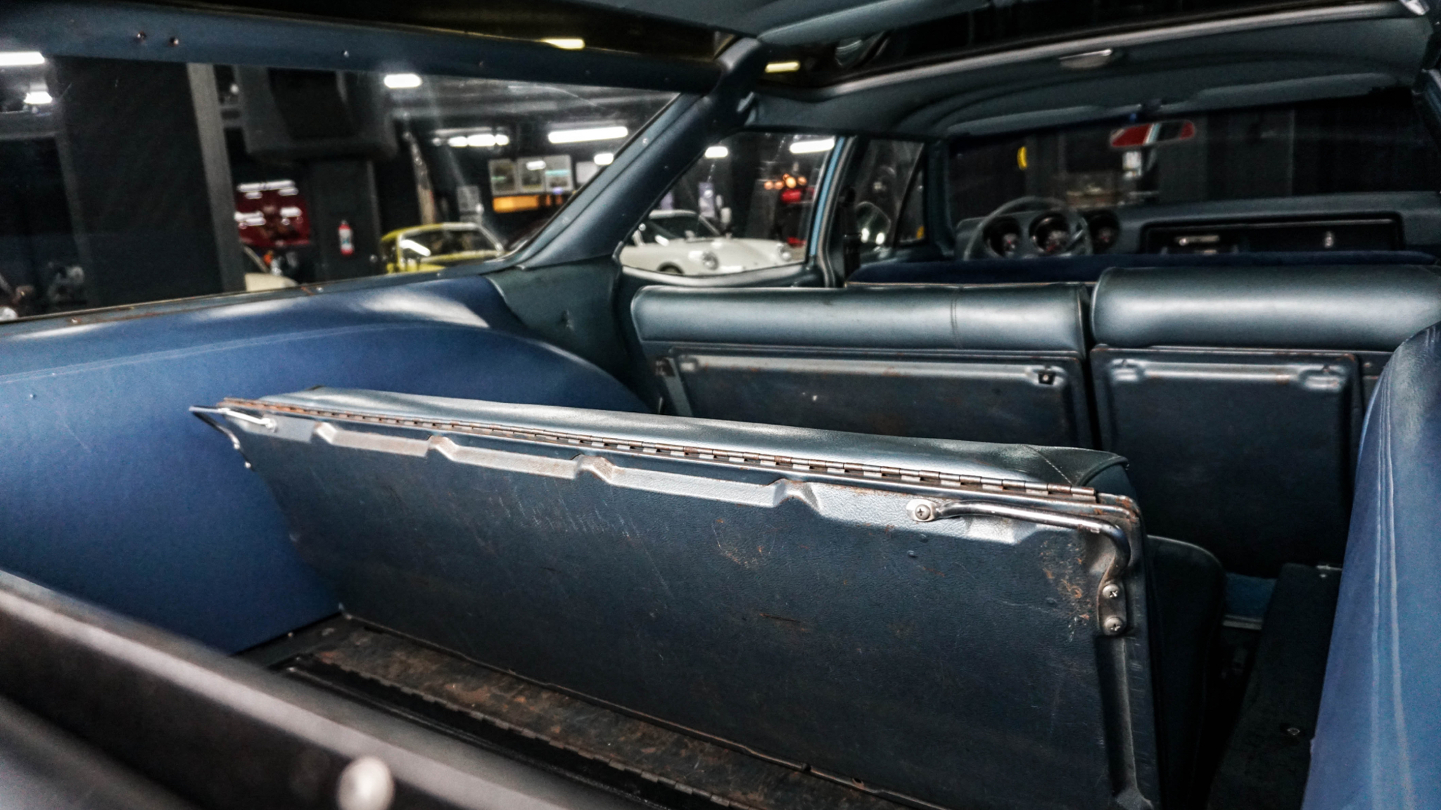 Innenraumfoto von 1968 Oldsmobile Vista Cruiser