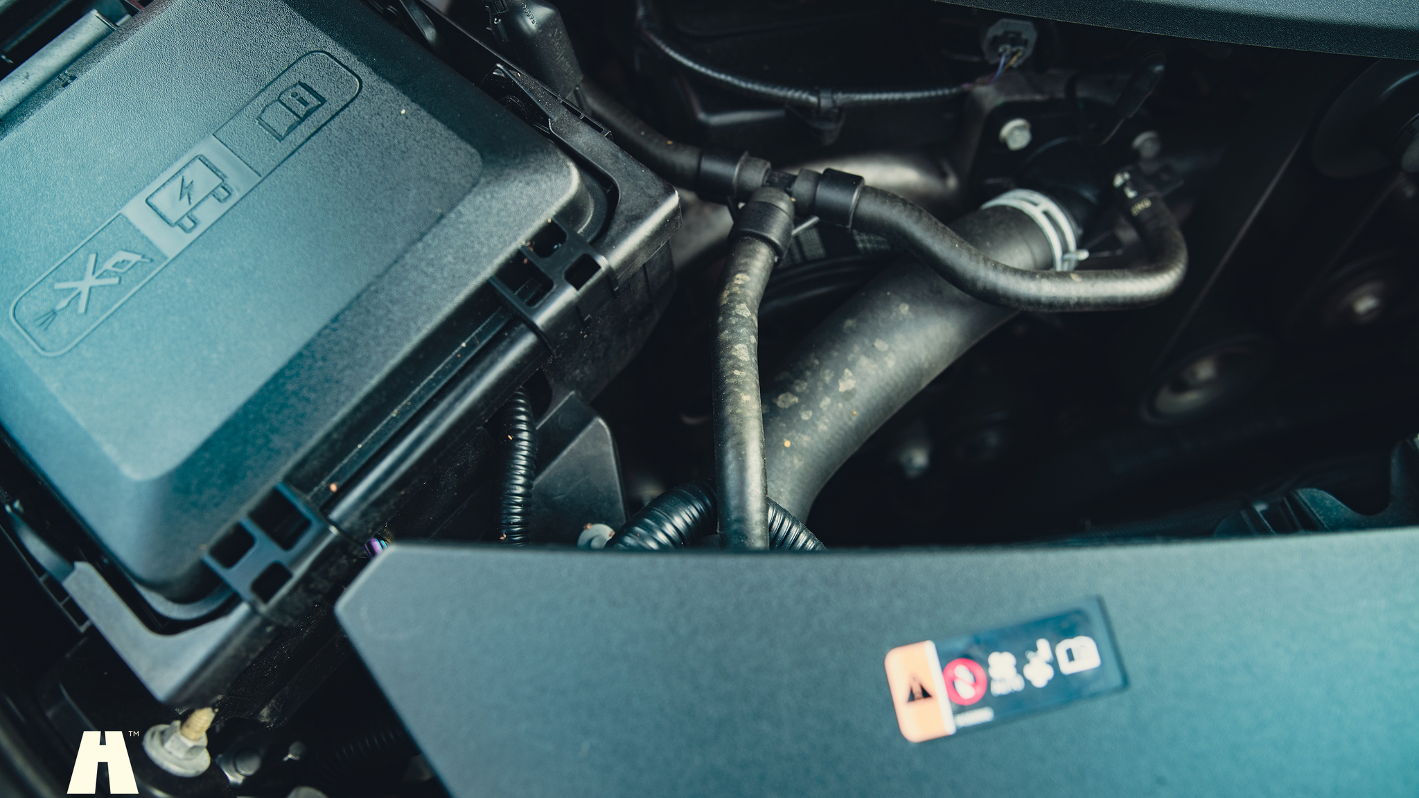 Image of 2018 Cadillac CTS-V Carbon Package mechanics