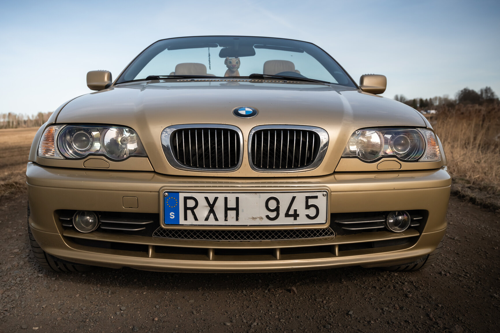 Exteriörbild på 2001 BMW 330Ci