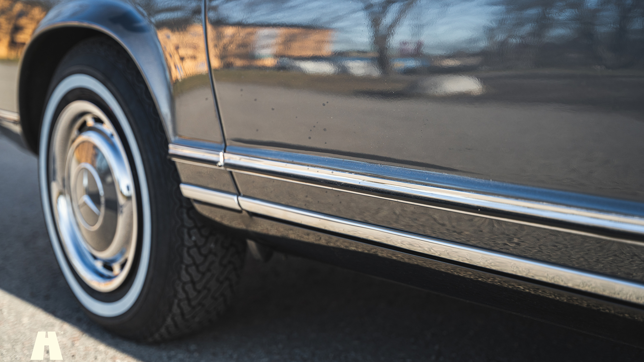 Aussenfoto 1970 Mercedes 280 SL Pagoda (35)