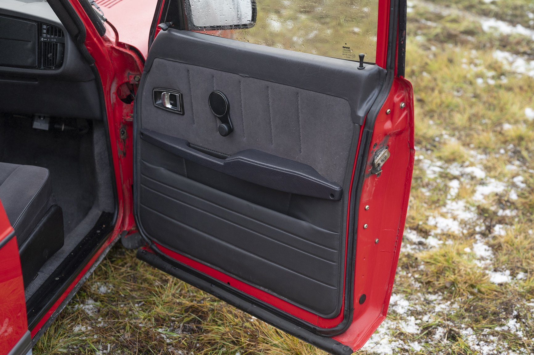 Interiörbild 1992 SAAB 900 S – NO RESERVE