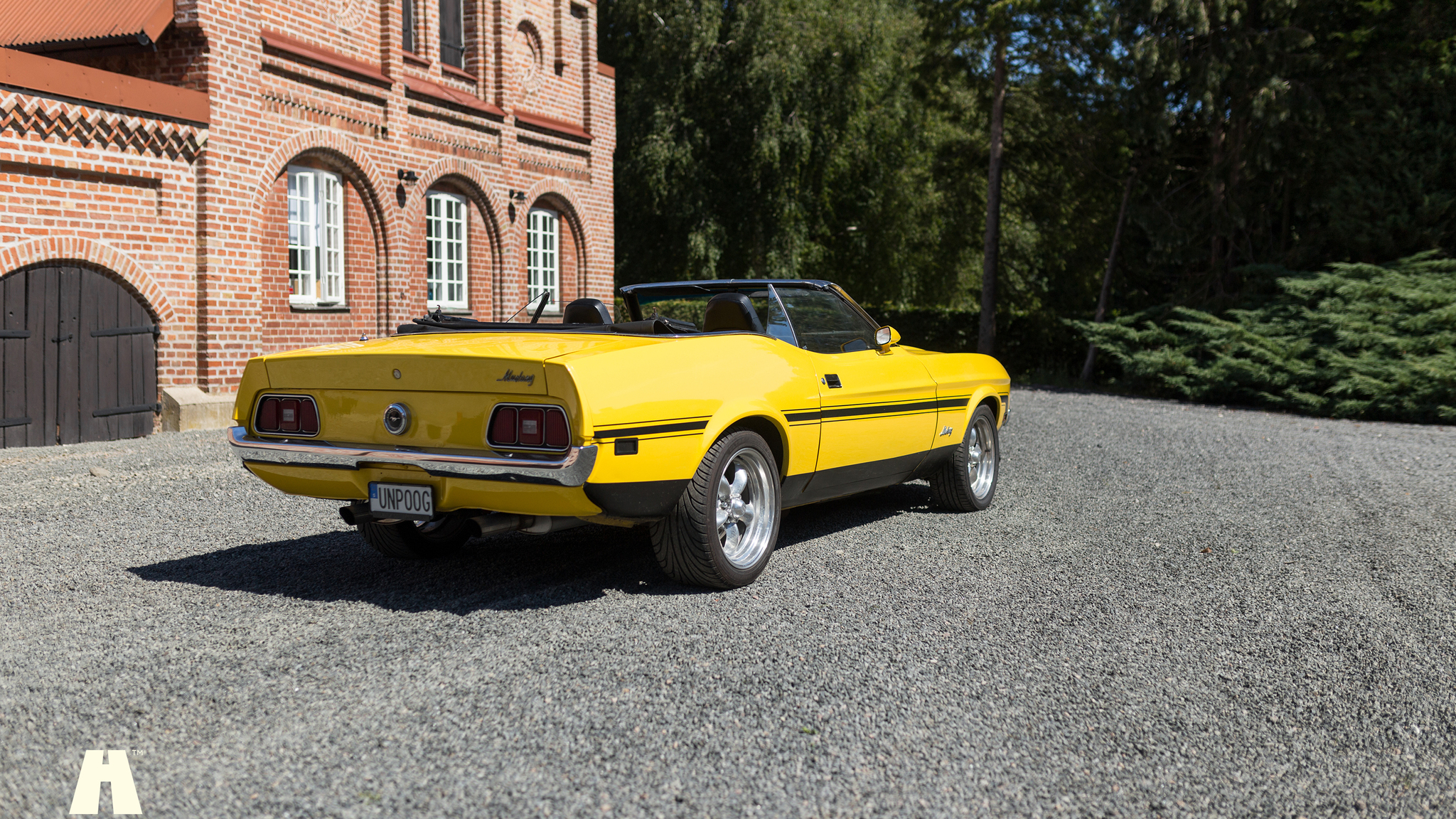 Exterior image of 1971 Ford Mustang 429 Cabriolet (5)