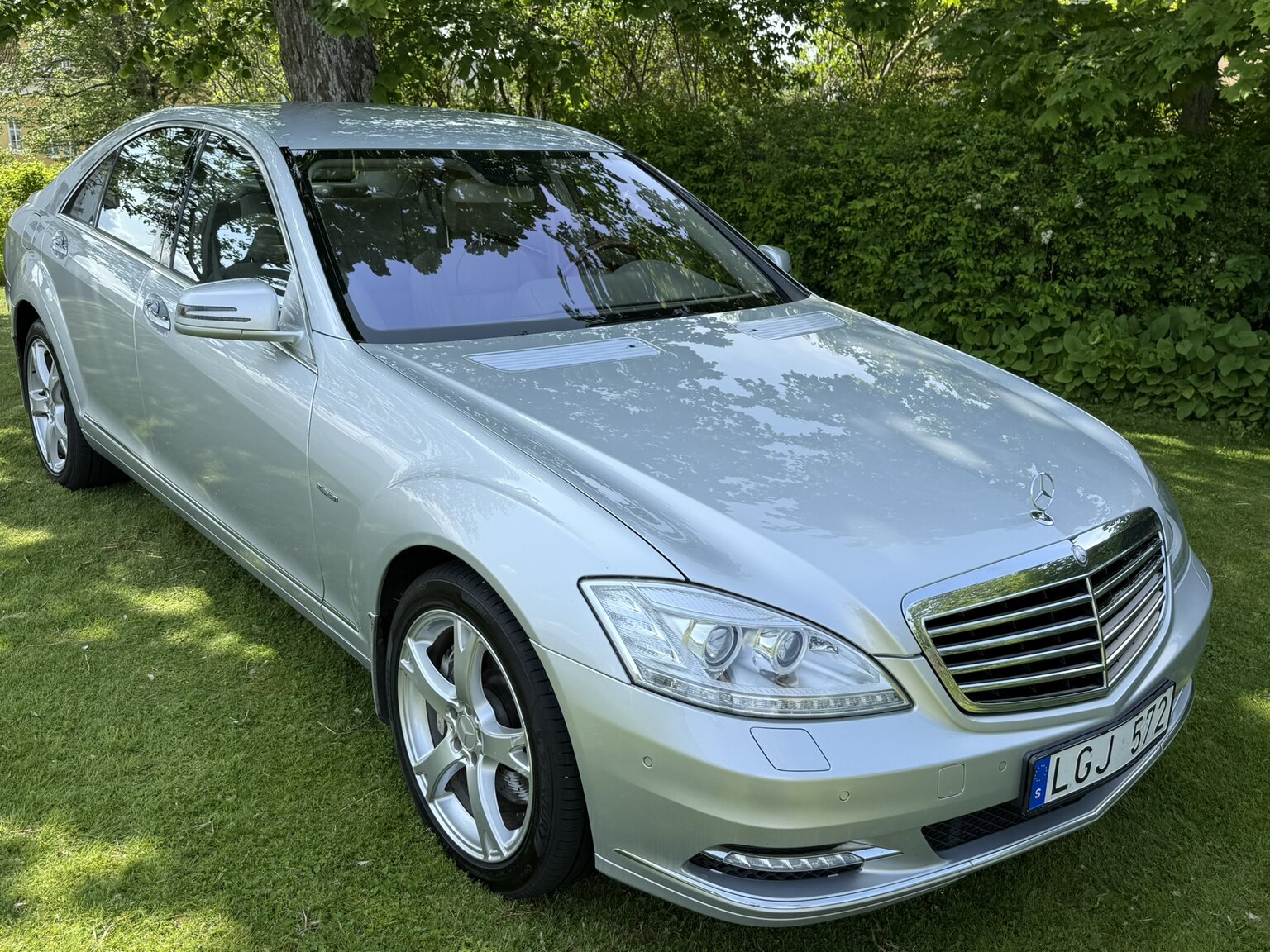 Exteriörbild på 2011 Mercedes-Benz S 500 4MATIC 