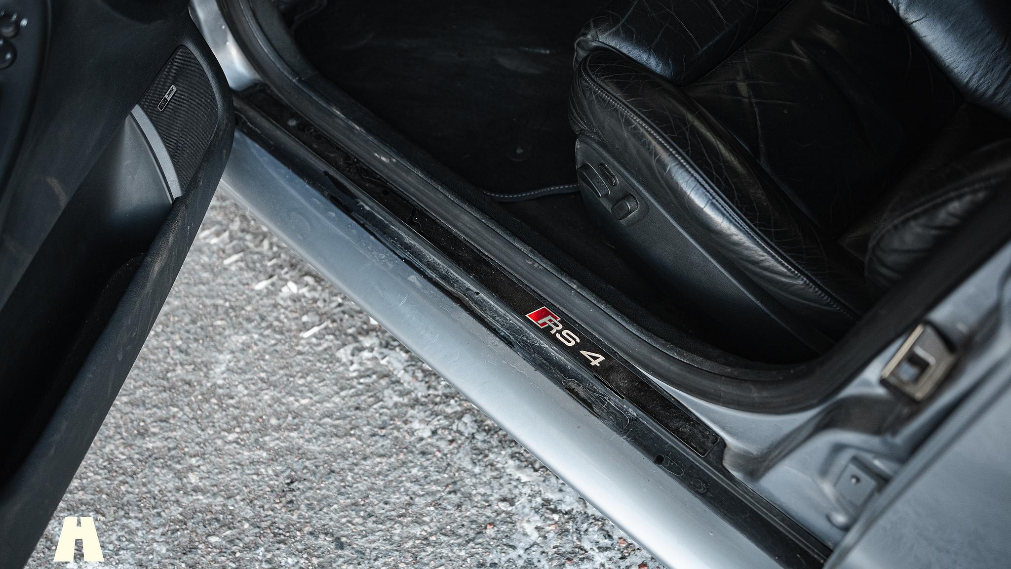 Interiörbild 2001 Audi RS4 B5 (9)