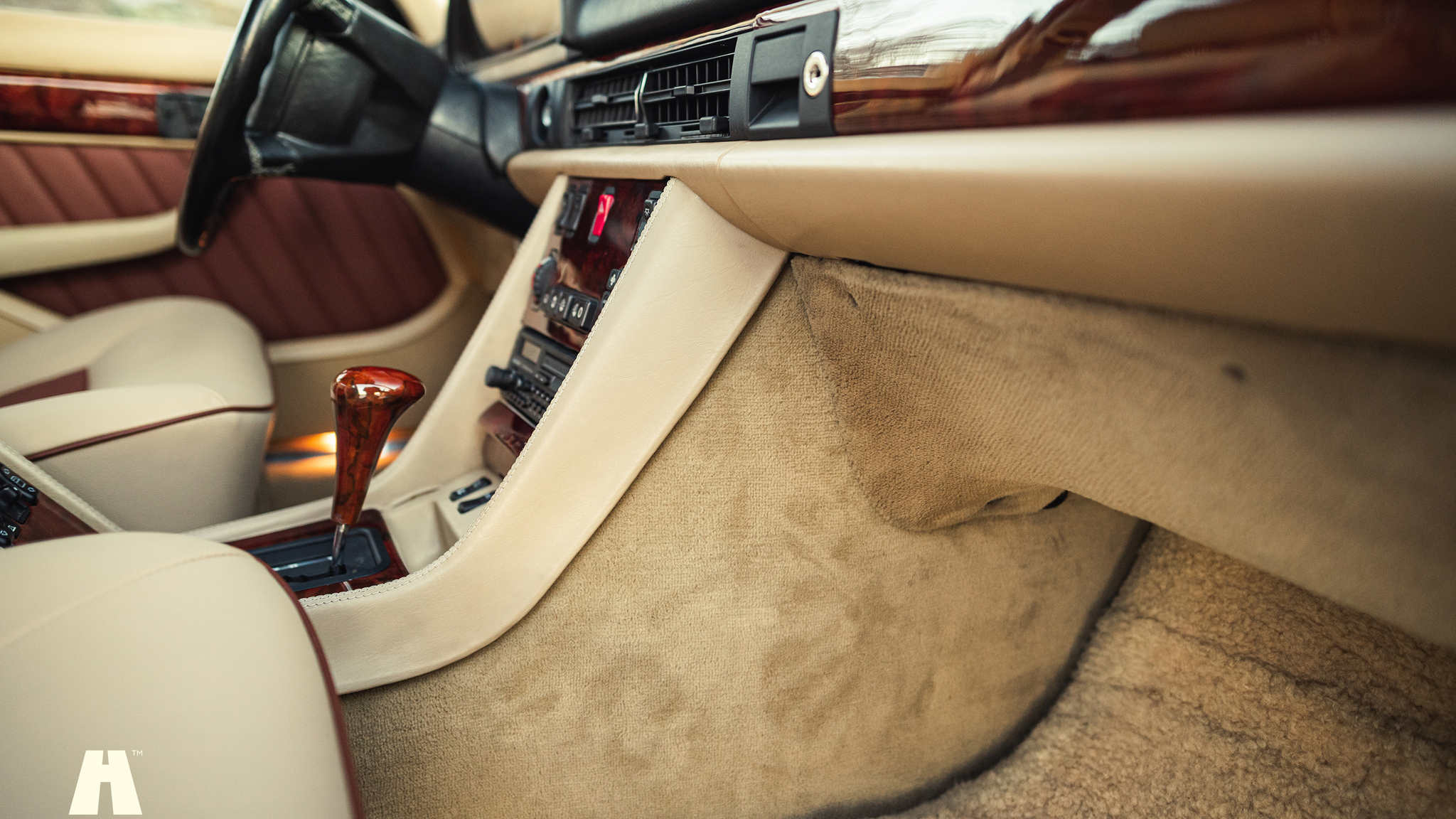Interiörbild 1991 Mercedes 1000 SEL TRASCO