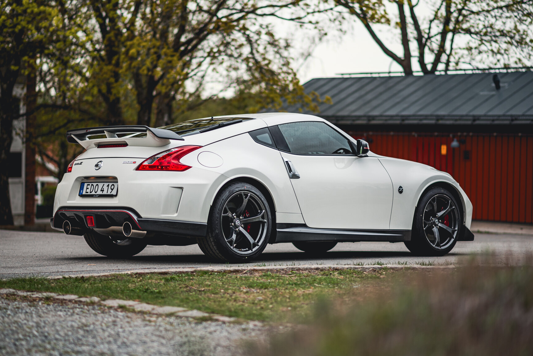 Exterior image of 2014 Nissan 370Z Nismo