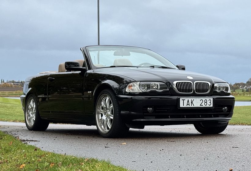 2001 BMW 325IA CAB TAK283