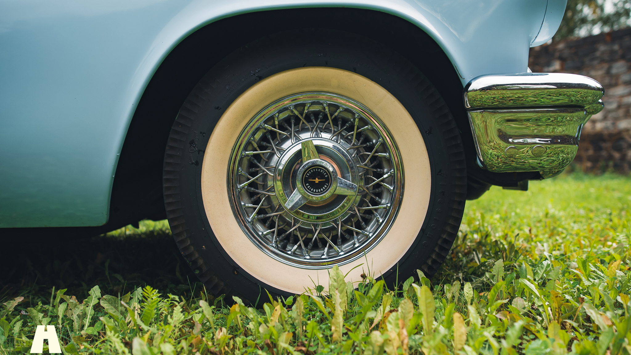 Exterior image of 1957 Ford Thunderbird D-Code