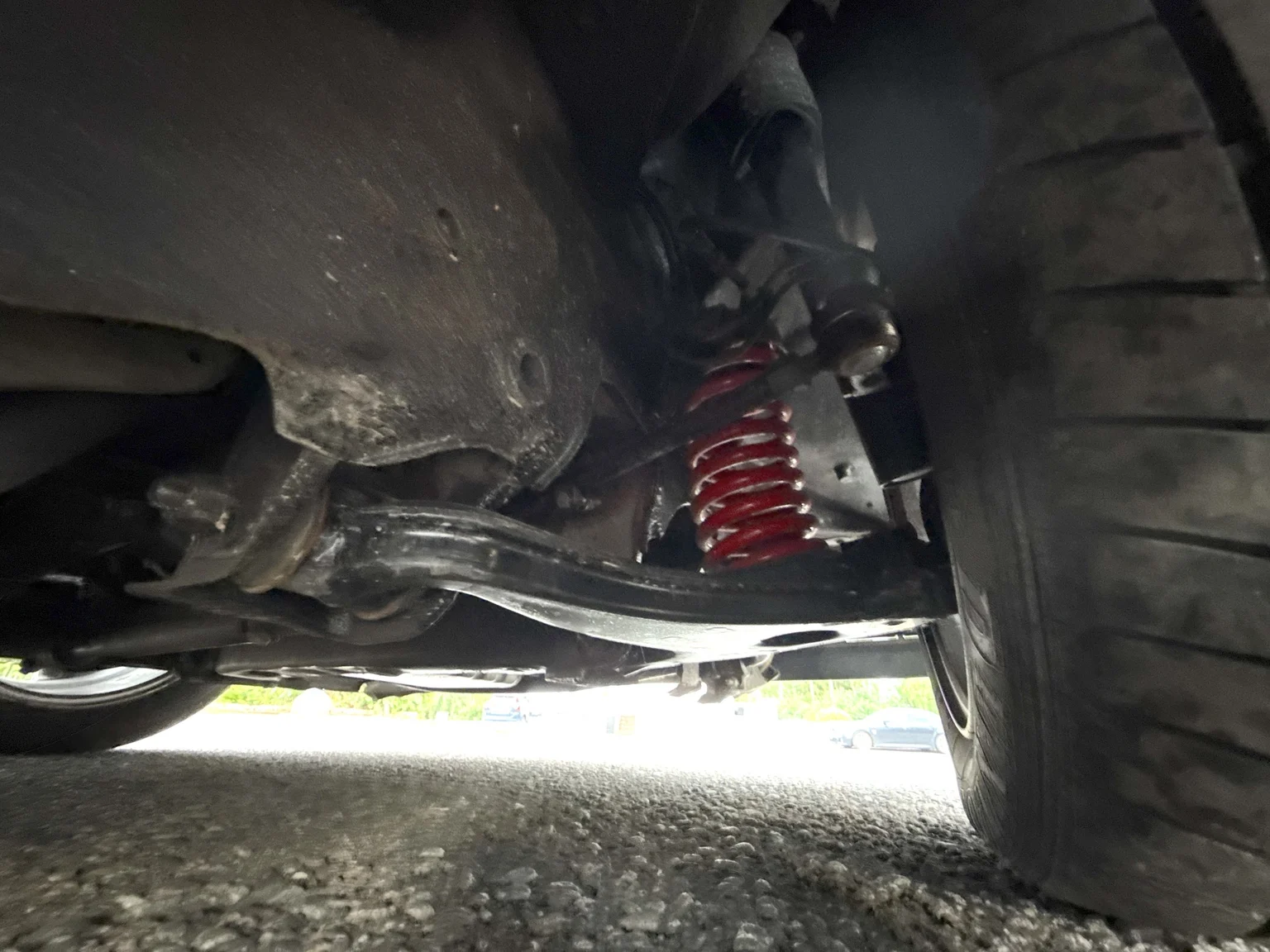 Image of 1994 Mercedes-Benz E 320 T (17) mechanics