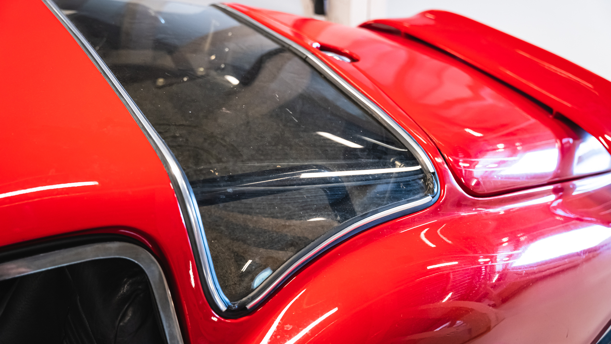 Exterior image of 1970 Marcos GT (53)