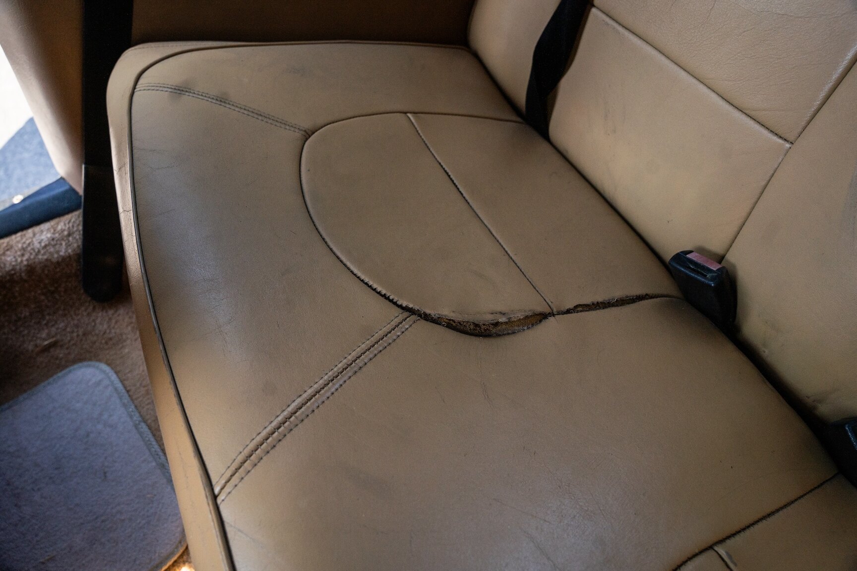 Innenraumfoto von 1988 Saab 900 Turbo Convertible