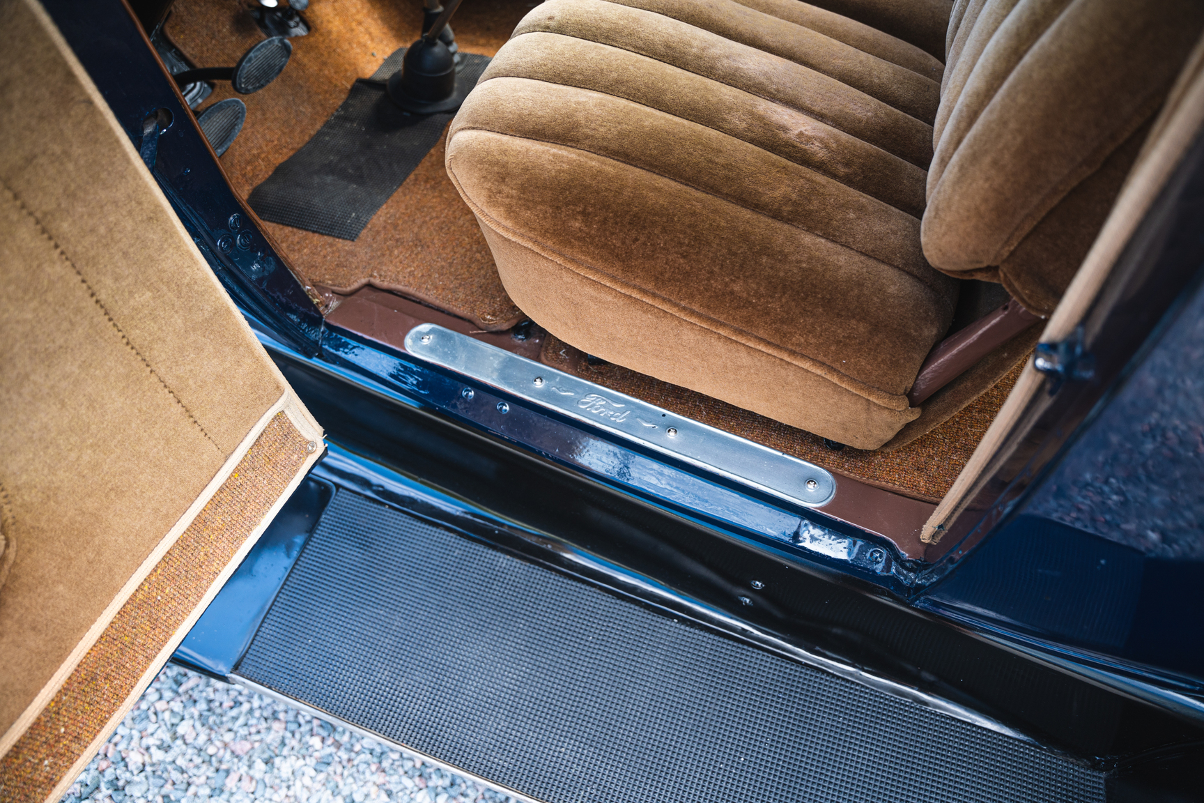 Innenraumfoto von 1931 Ford A Luxe Sedan (15)