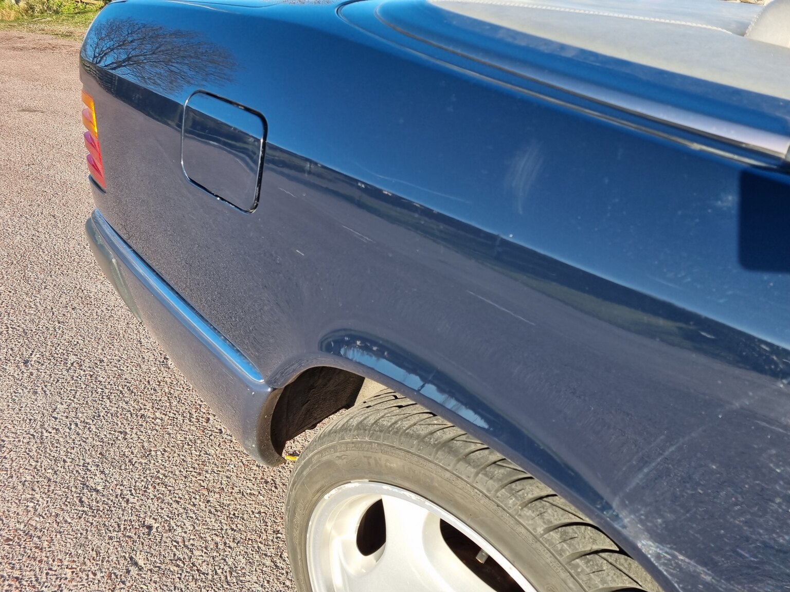 Exteriörbild på 1993 Mercedes-Benz 300 CE Cabriolet