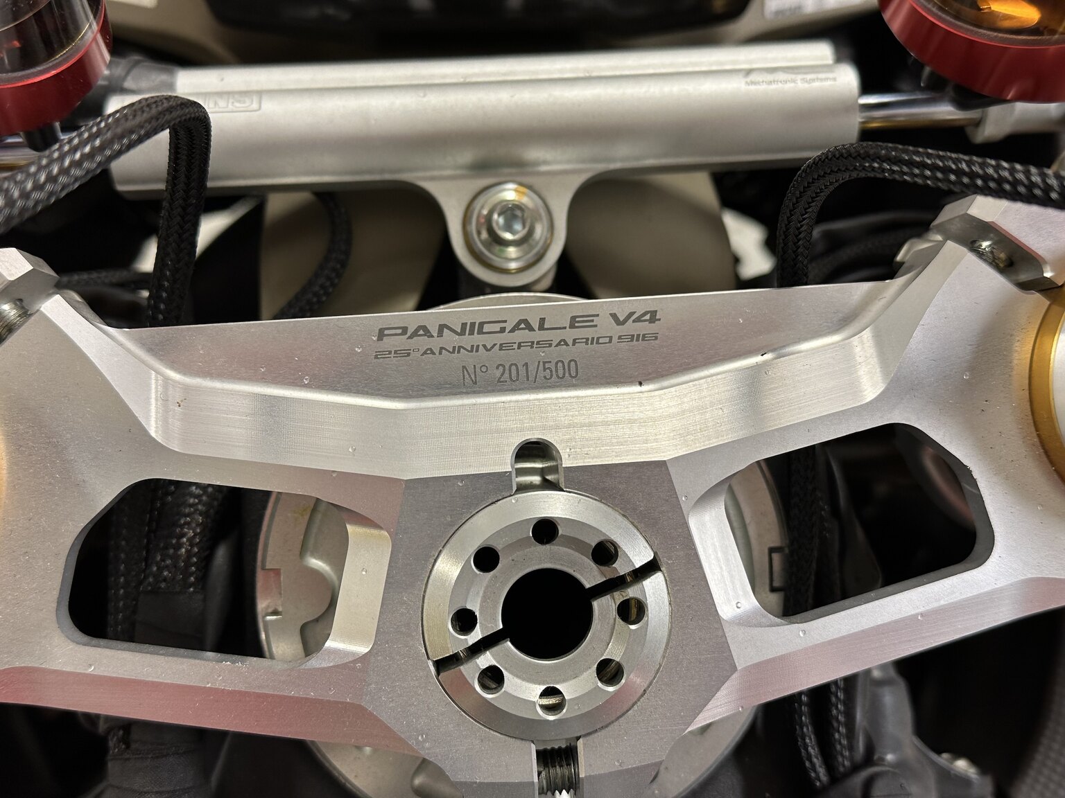 Exterior image of 2020 Ducati Panigale V4 25° Anniversario (38)