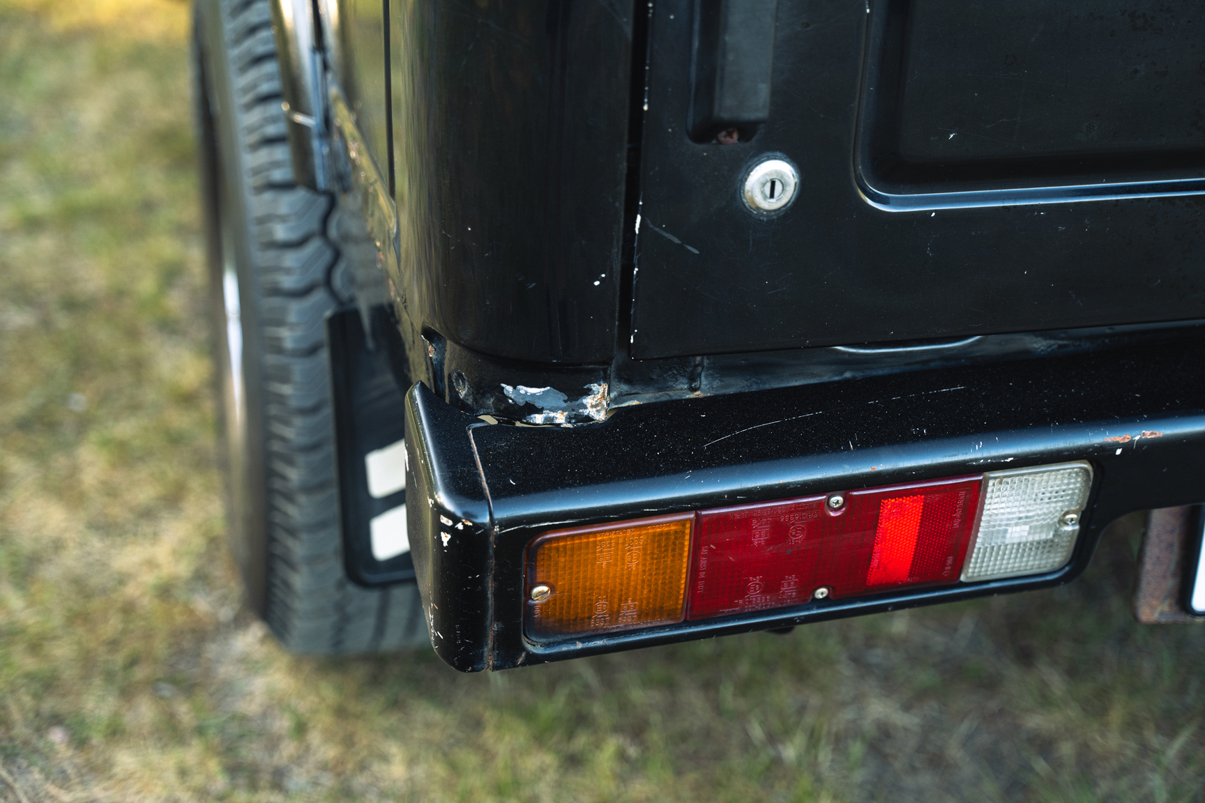 Exterior image of 1987 Suzuki SJ413 long