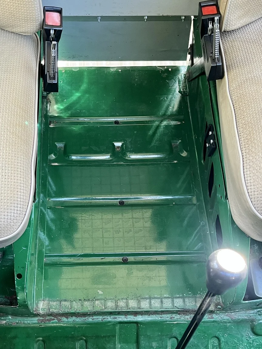 Innenraumfoto von 1974 Volkswagen Transporter T2 (33)