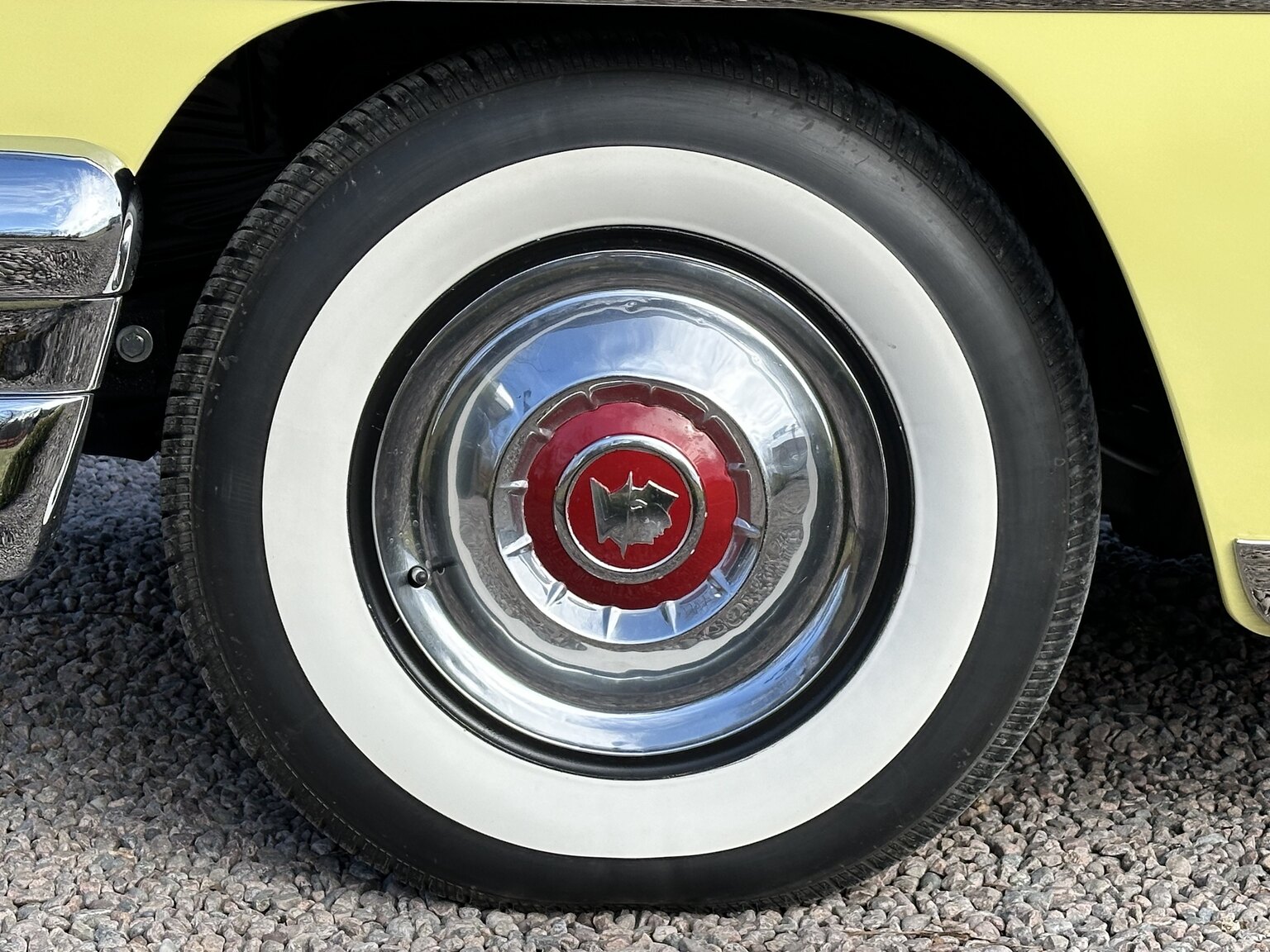 Exterior image of 1955 Mercury Montclair