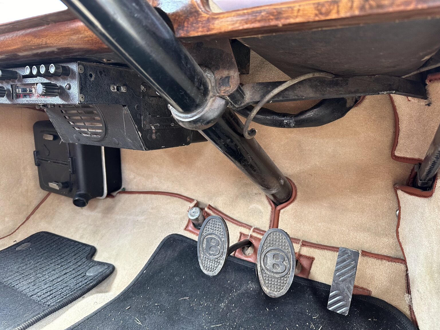 Interiörbild 1947 Bentley Mark IV Sport Saloon