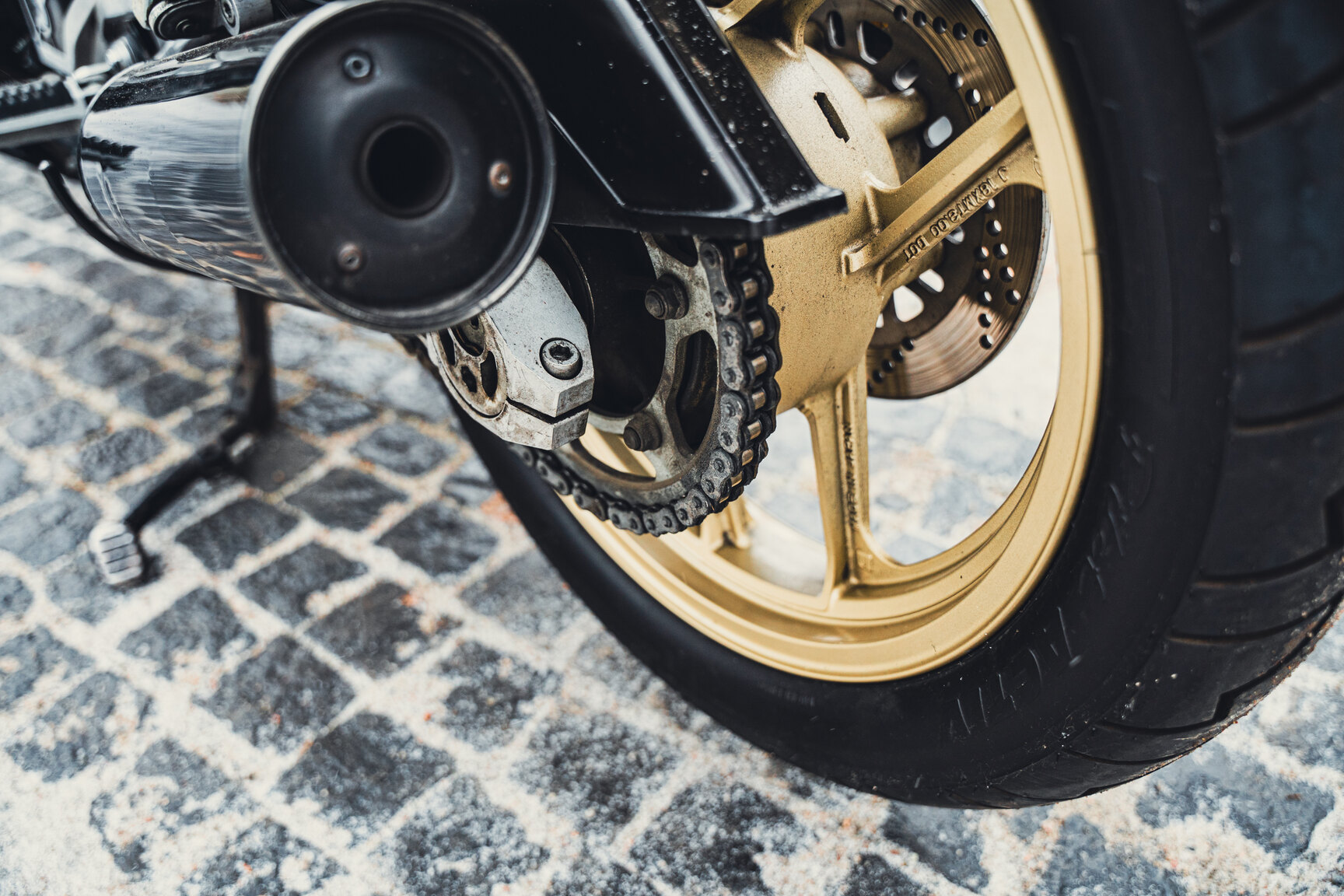 Image of 1990 Kawasaki ZX900R mechanics