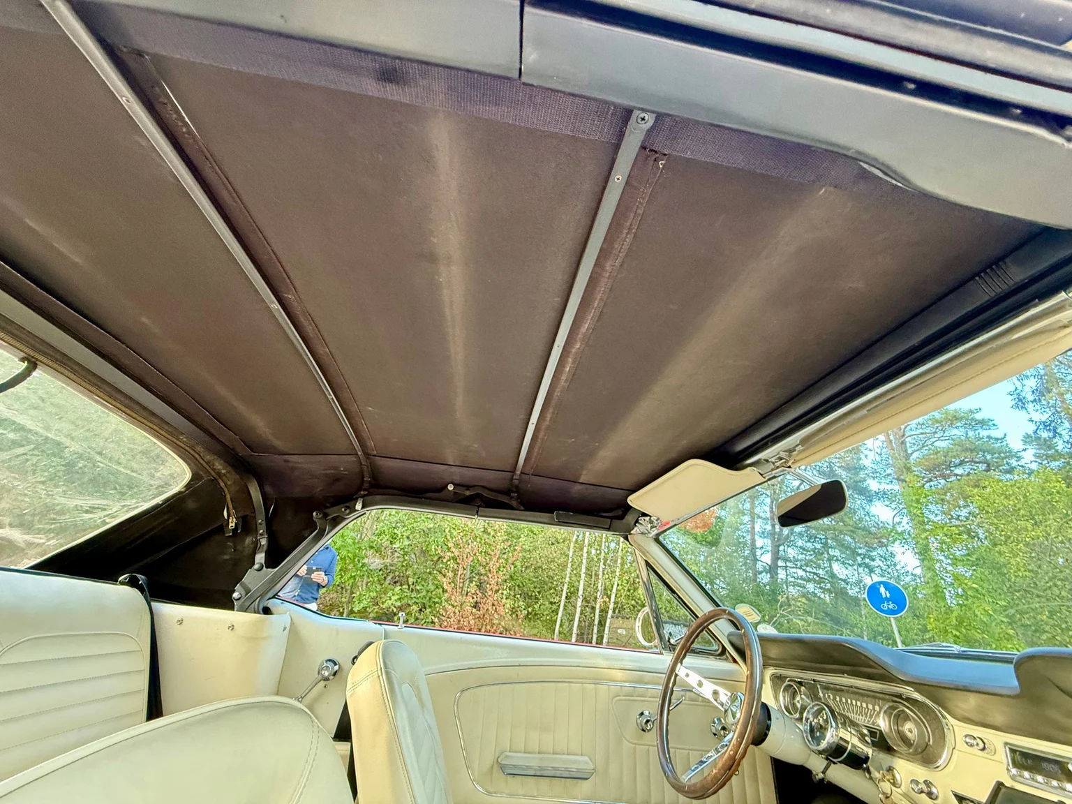 Interiörbild 1965 Ford Mustang Cabriolet (50)