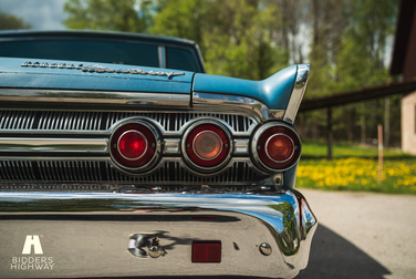 Exterior image of 1963 Mercury Monterey Custom 4-door