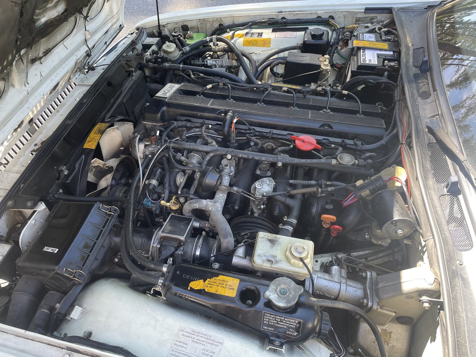 Image of 1988 Jaguar XJ6 Sovereign mechanics
