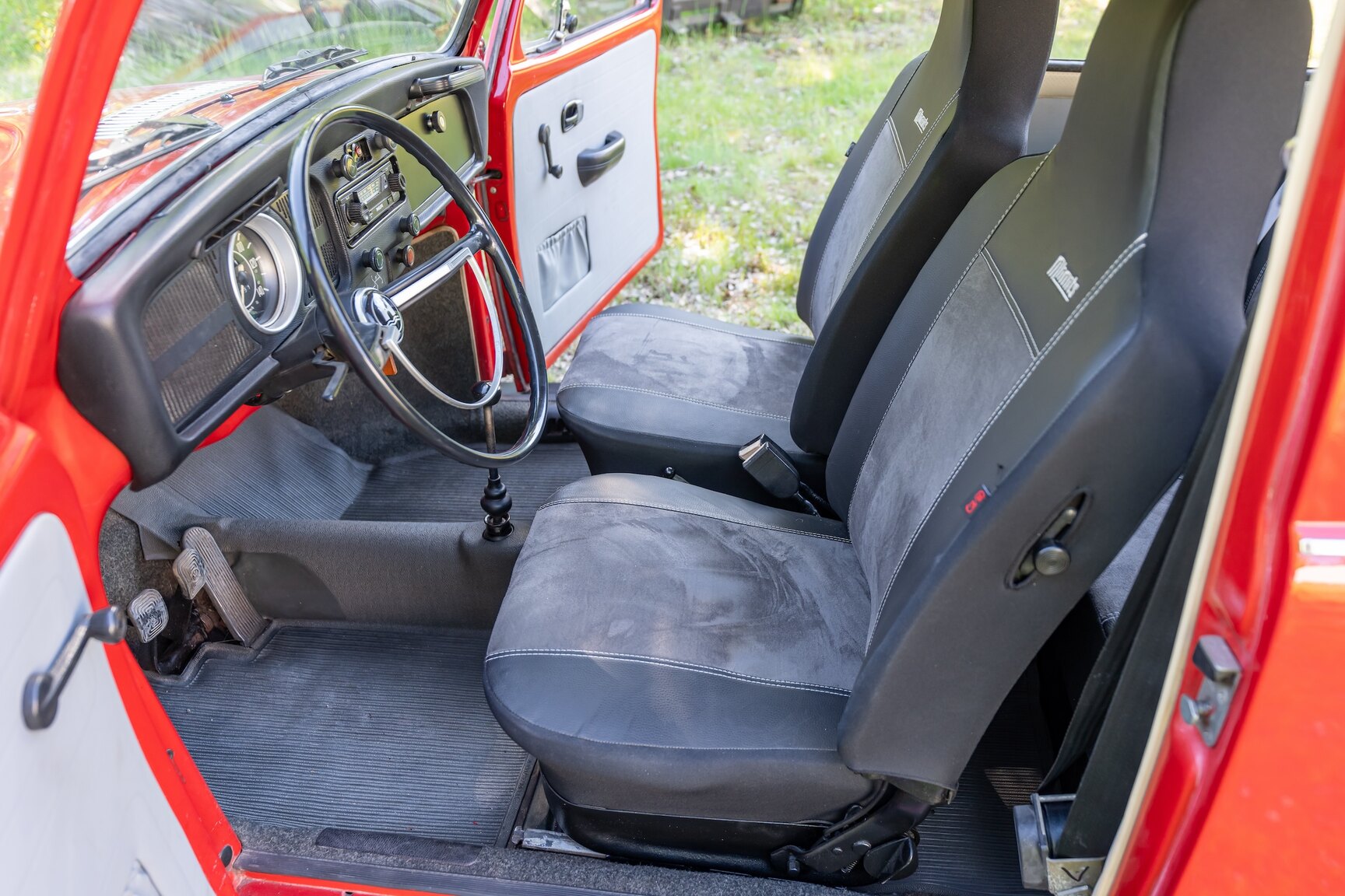 Interiörbild 1971 Volkswagen 1302 S