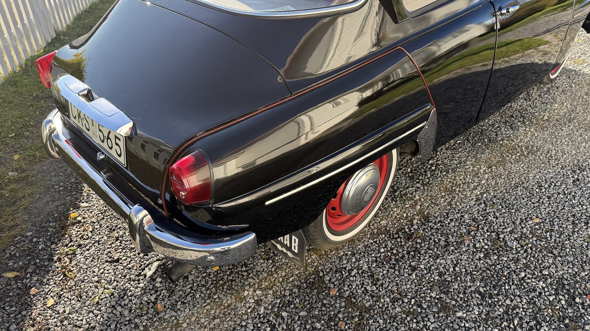 Exterior image of 1960 Saab 96 (30)