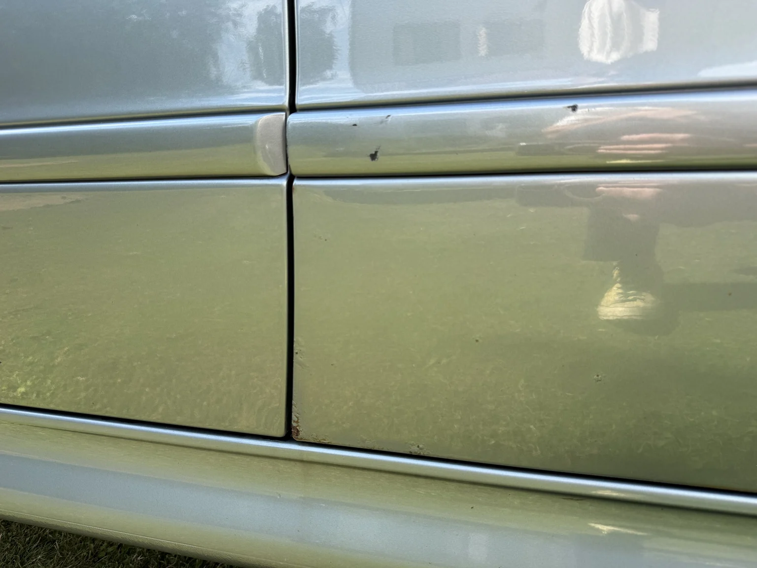 Exteriörbild på 2003 BMW 525d Sedan (37)