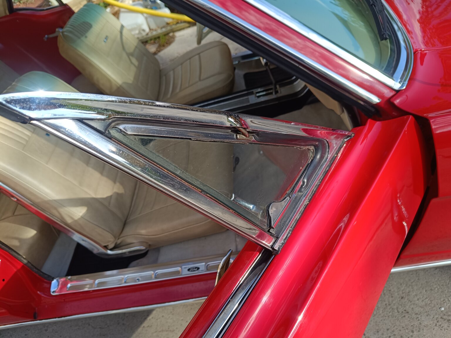 Exterior image of 1966 Ford Mustang Hardtop 3.3 