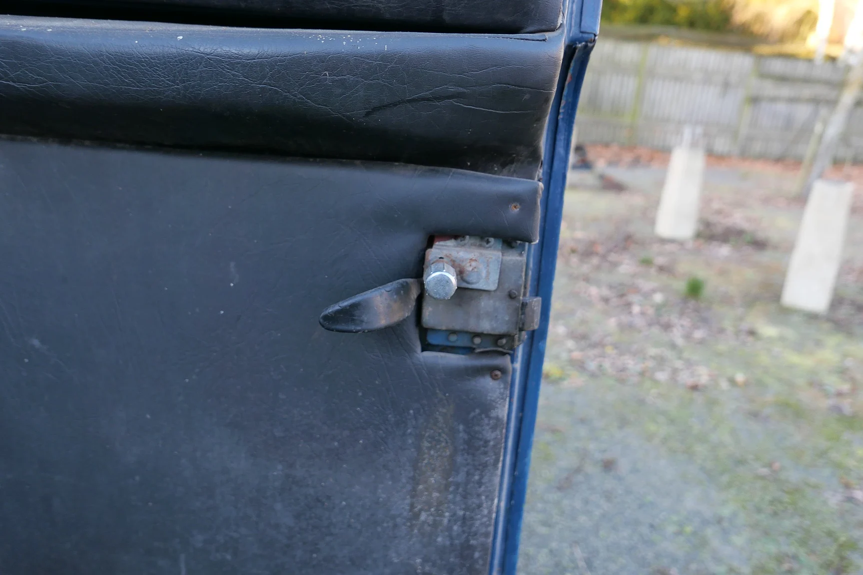 Interior image of 1970 Land Rover Series 2 88 Pick up (17)