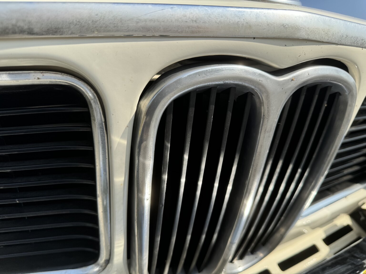 Aussenfoto 1971 BMW 2800 CS