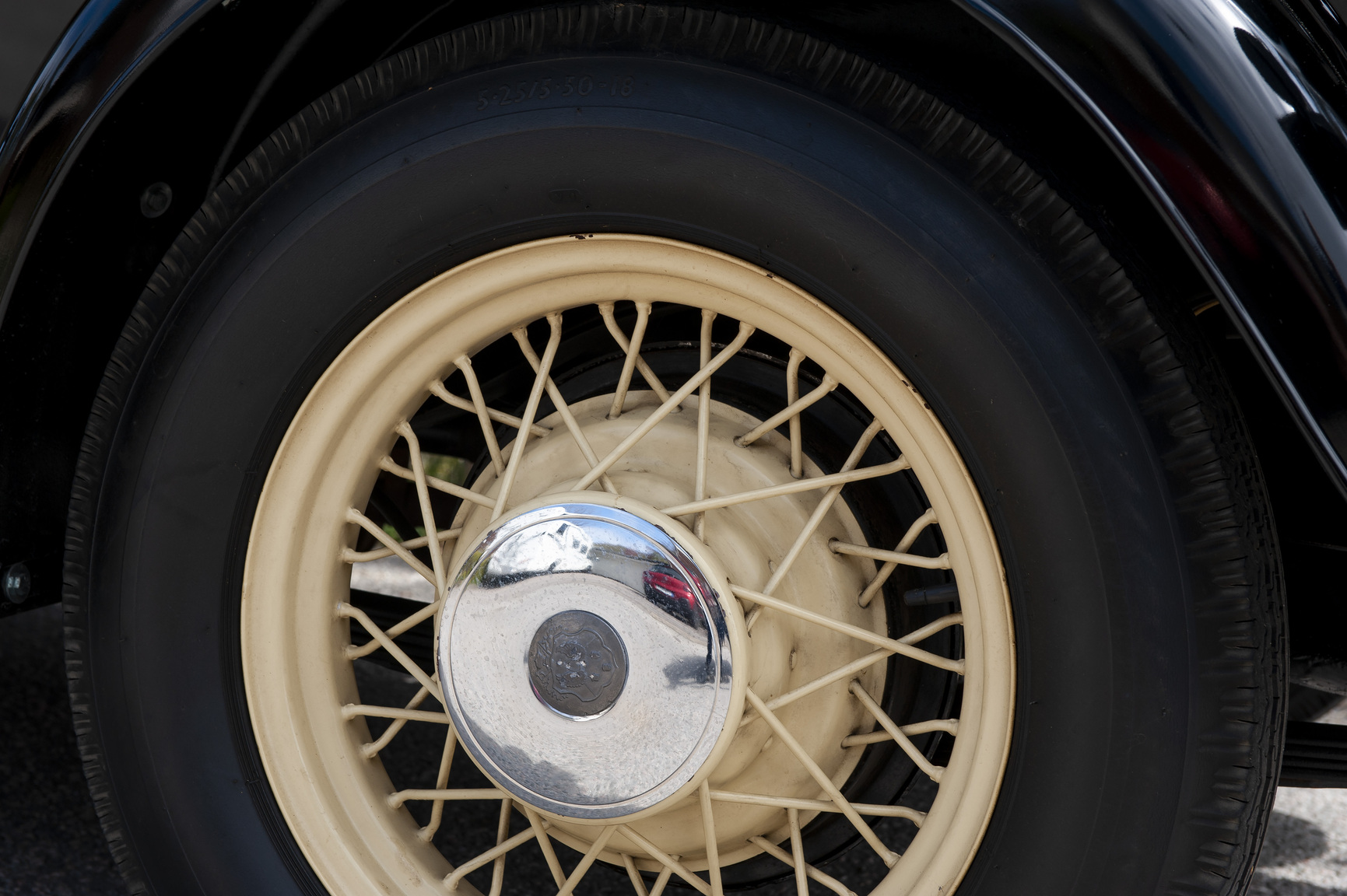 Exteriörbild på 1931 Oldsmobile 1931 (9)