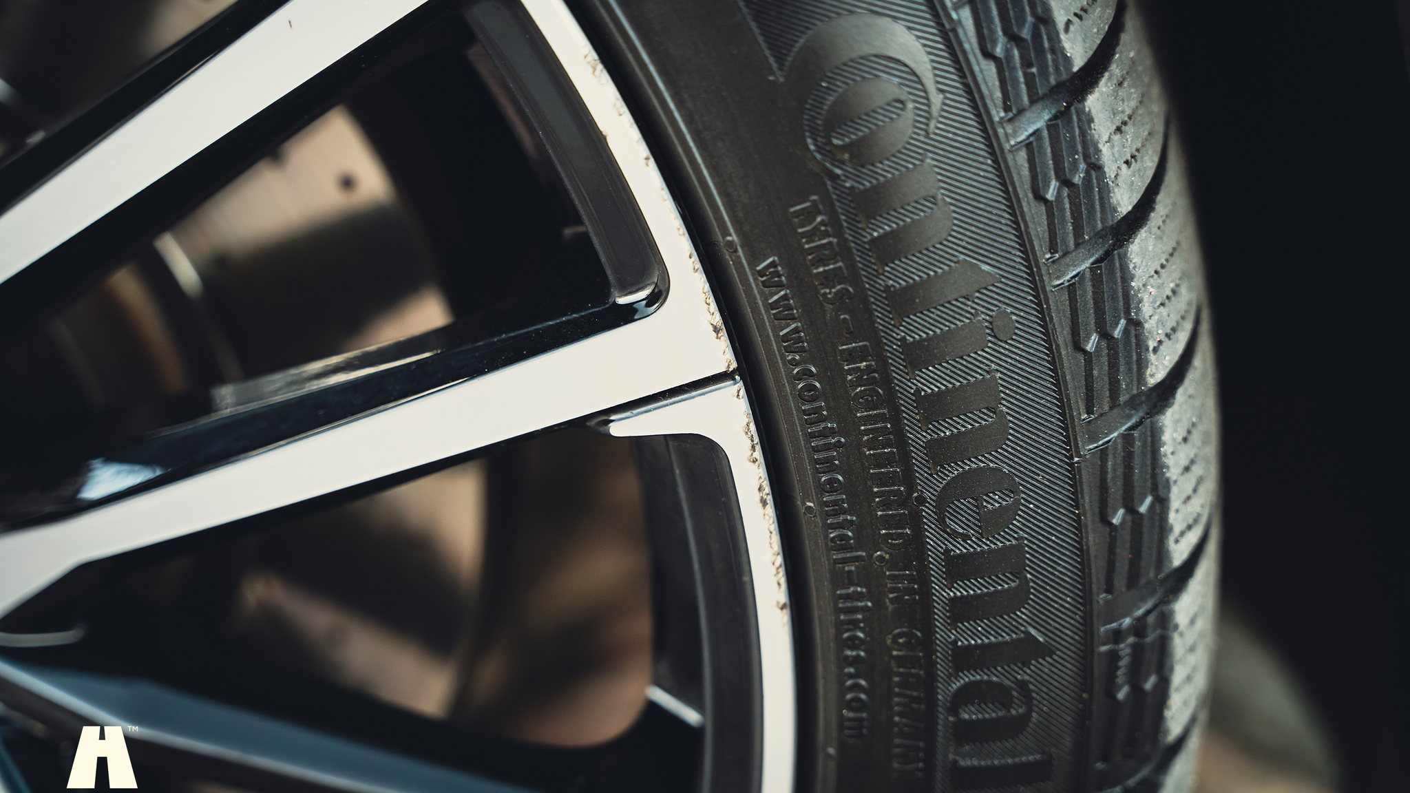 Exteriörbild på 2017 Mercedes-Benz GLS 63 AMG (93)