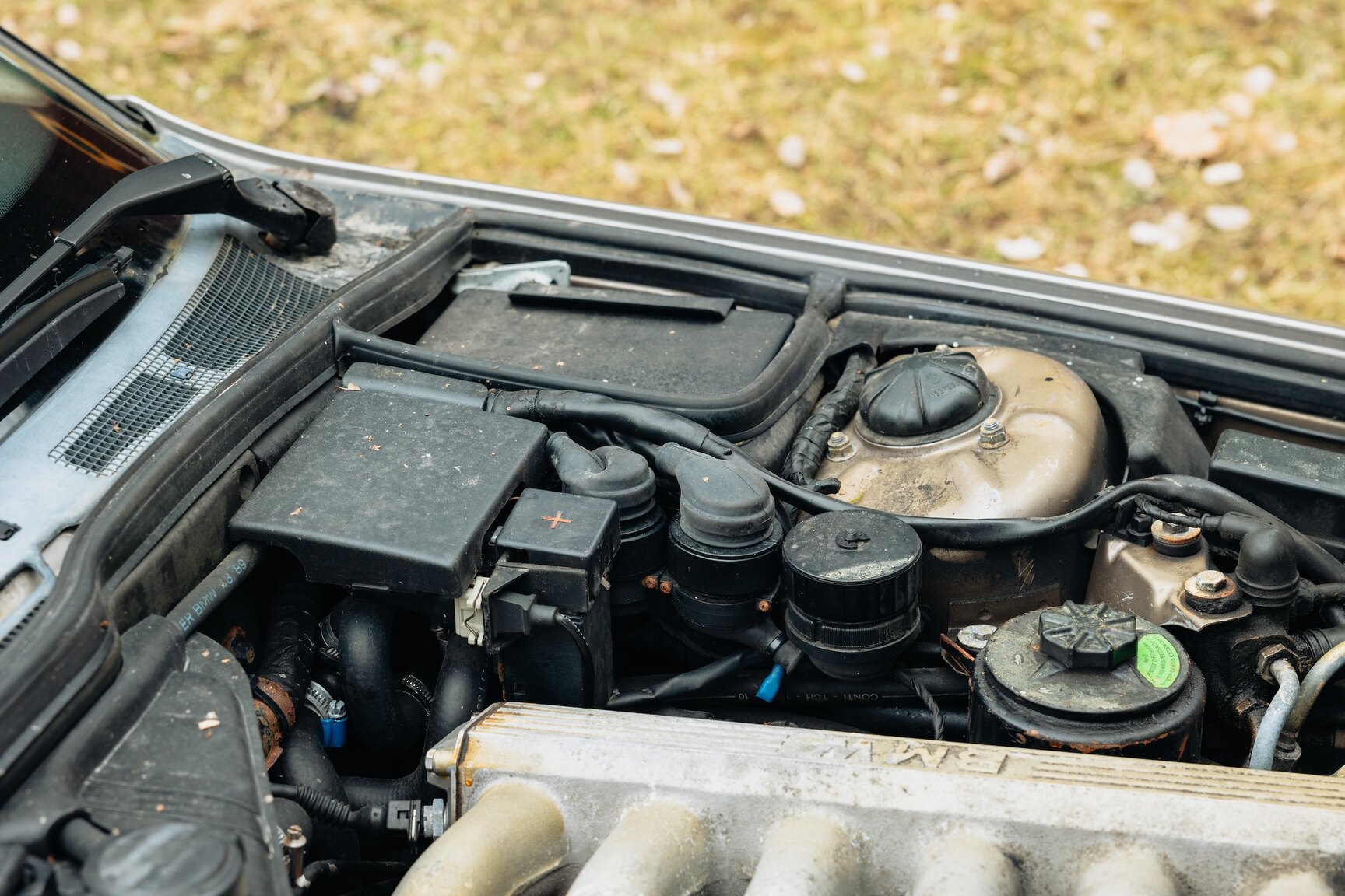 Image of 1990 BMW 750iL mechanics (17)