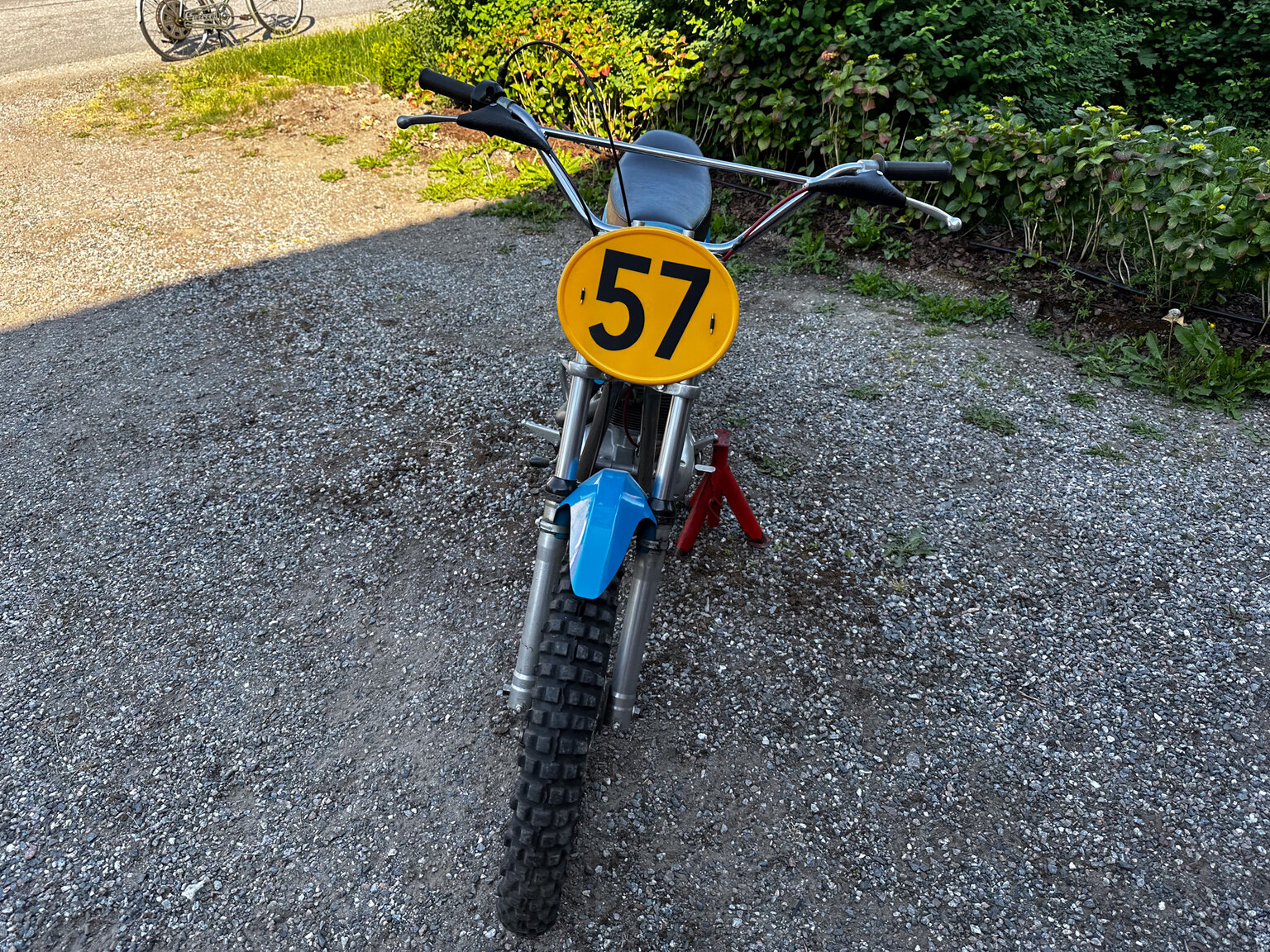 Aussenfoto 1971 BSA Rickman Métisse 500
