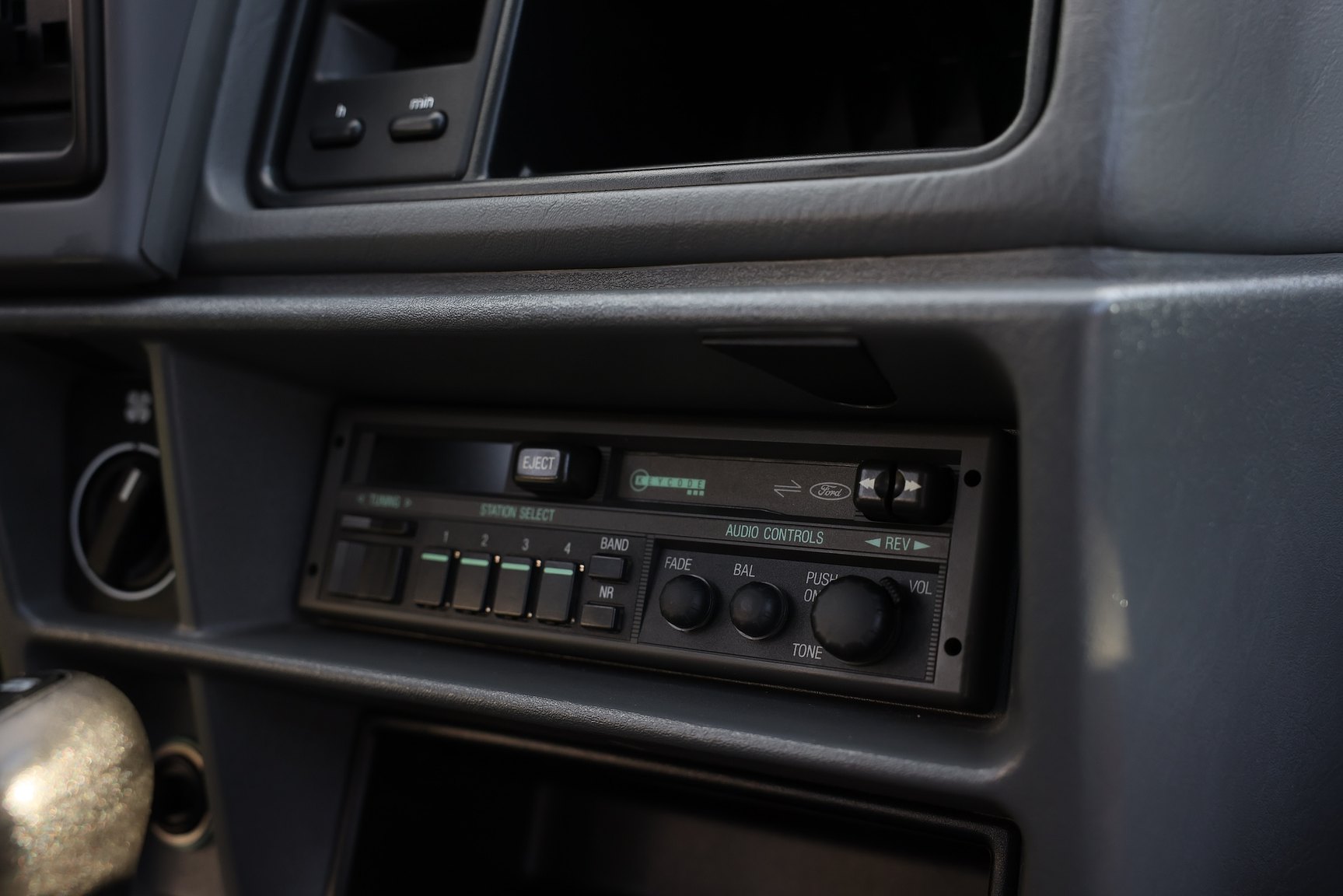 Interior image of 1991 Ford Sierra Sedan 2.0 i 4x4 