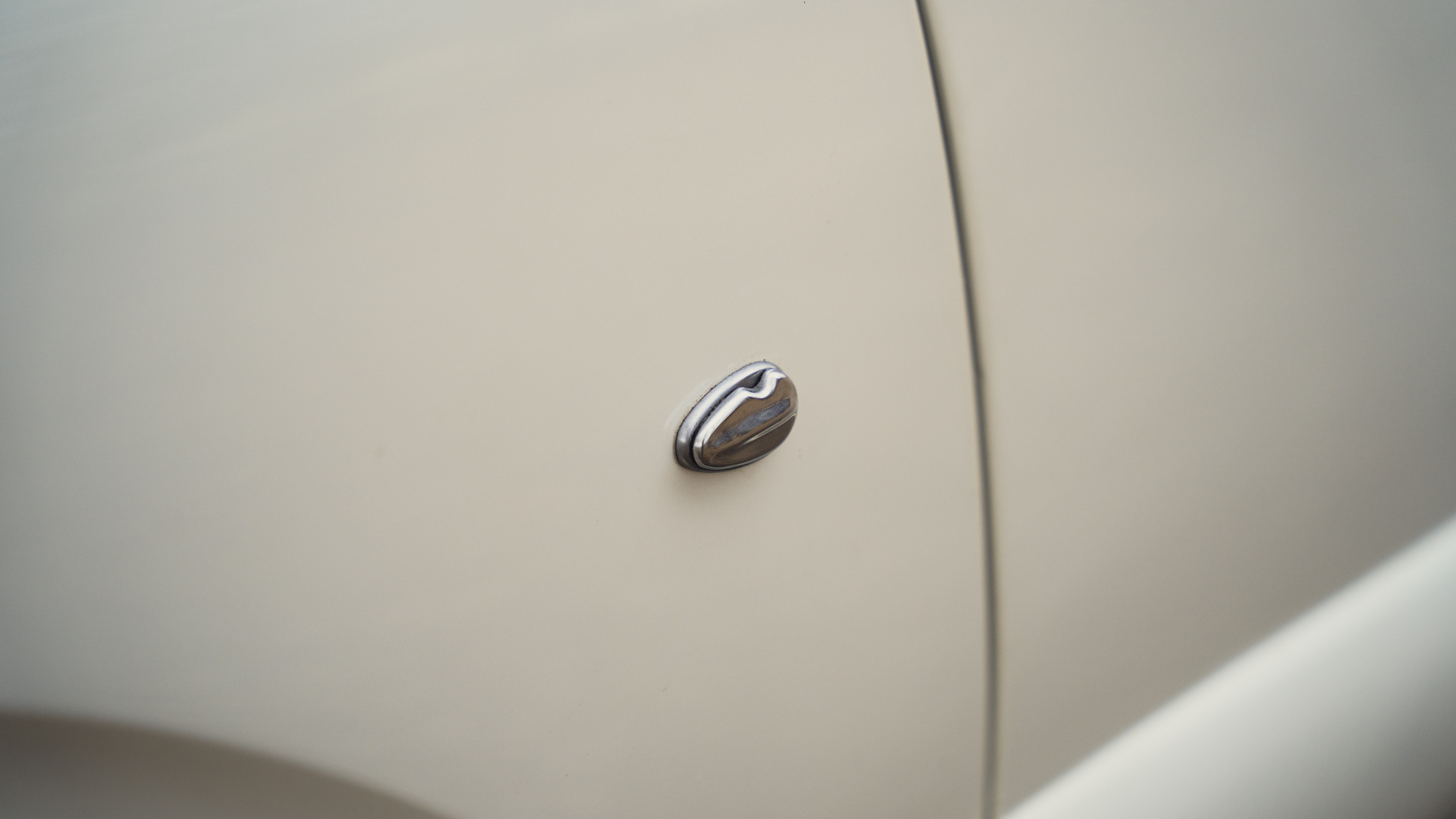 Exteriörbild på 1959 Ford Thunderbird hardtop