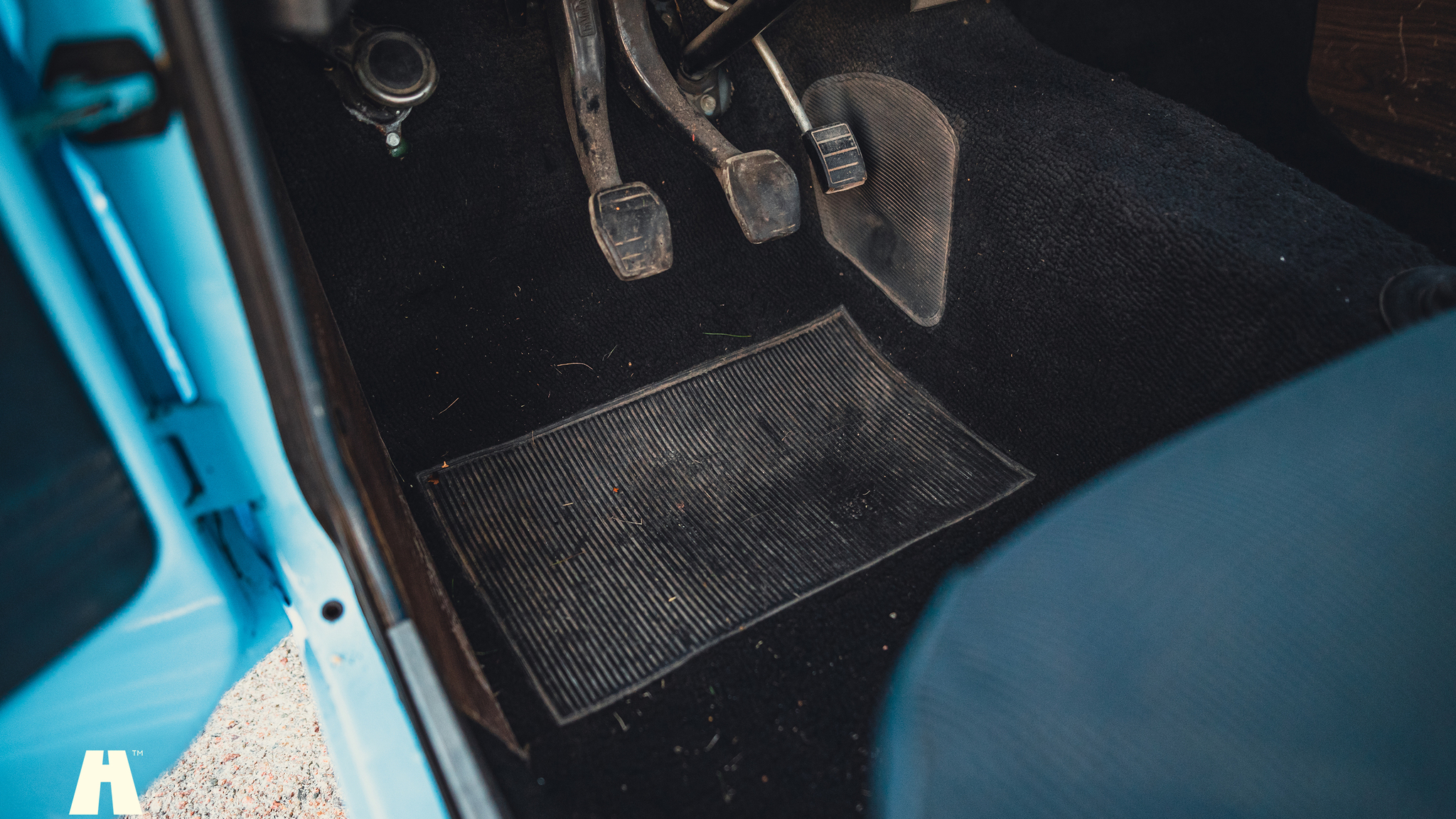 Interior image of 1974 Ford Escort MK1