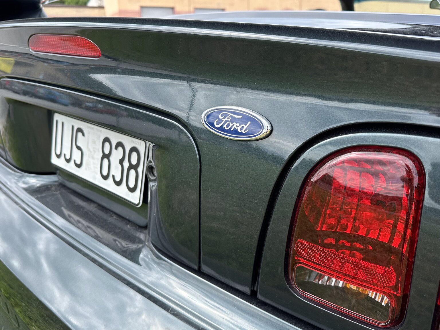 Exterior image of 1998 Ford Mustang GT Convertible