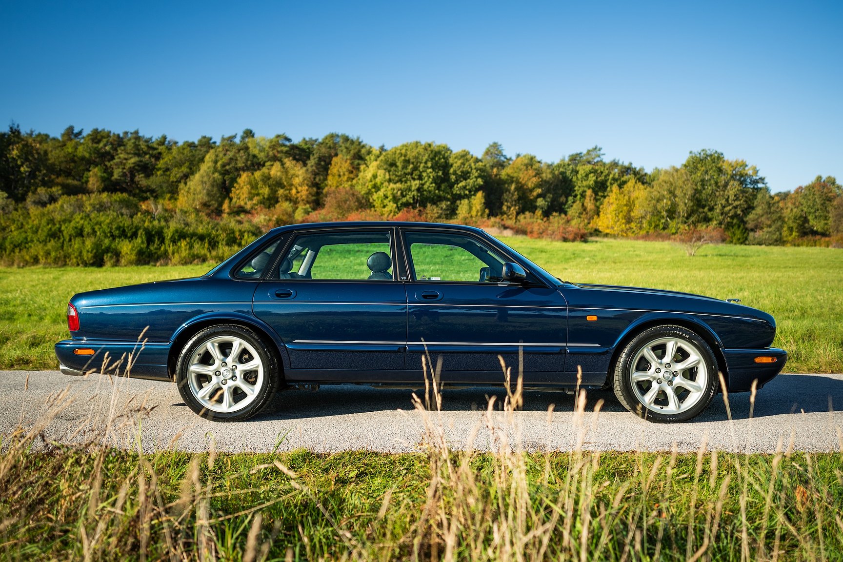 Exterior image of 2001 Jaguar XJR