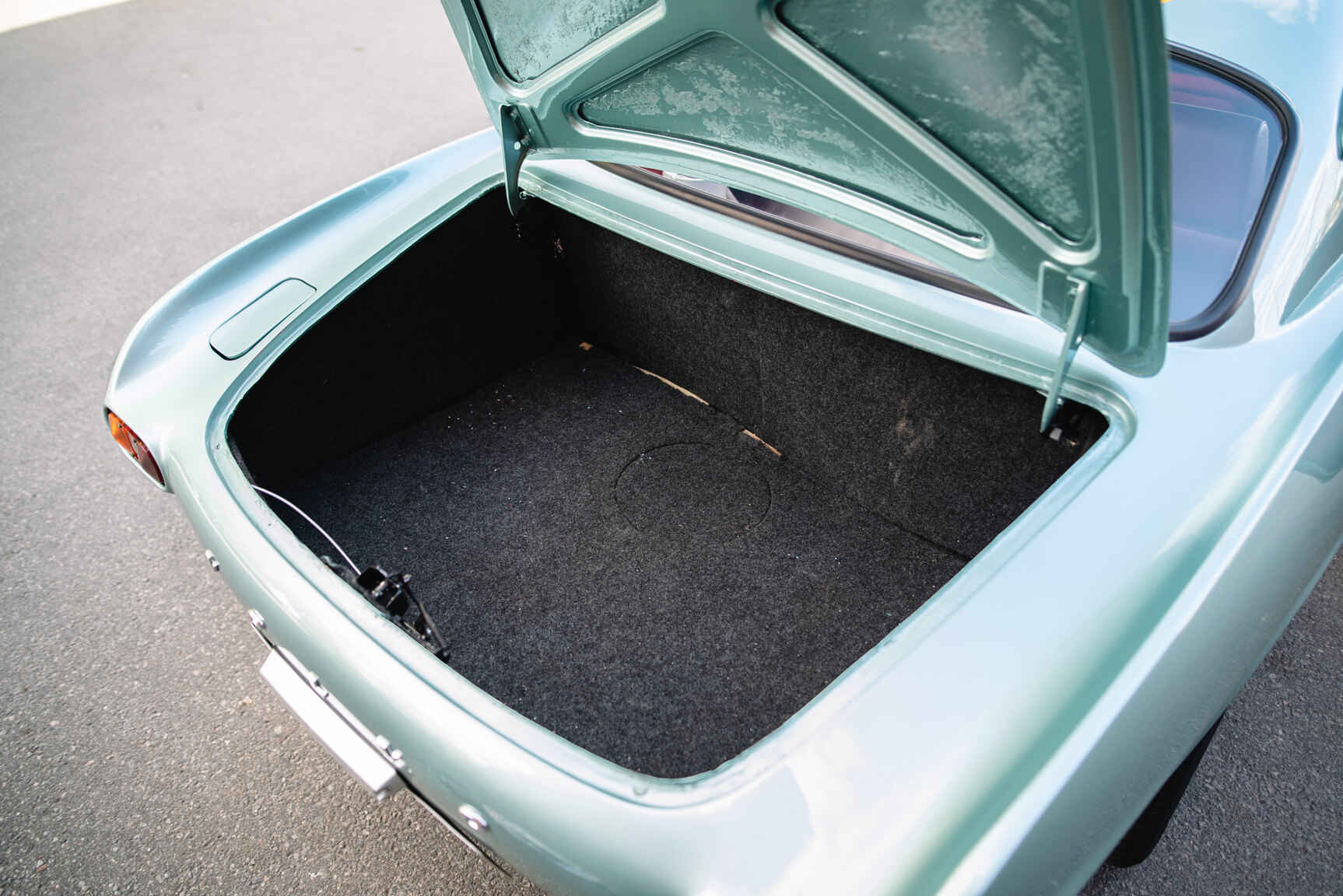 Interiörbild 1966 Volvo P1800 V8 Custom