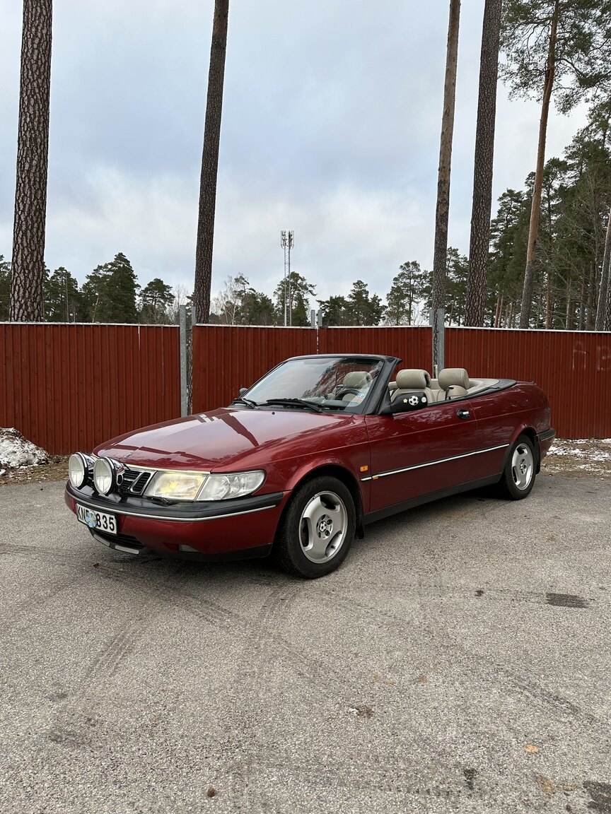 Exteriörbild på 1997 Saab 900 Cabriolet - En ägare
