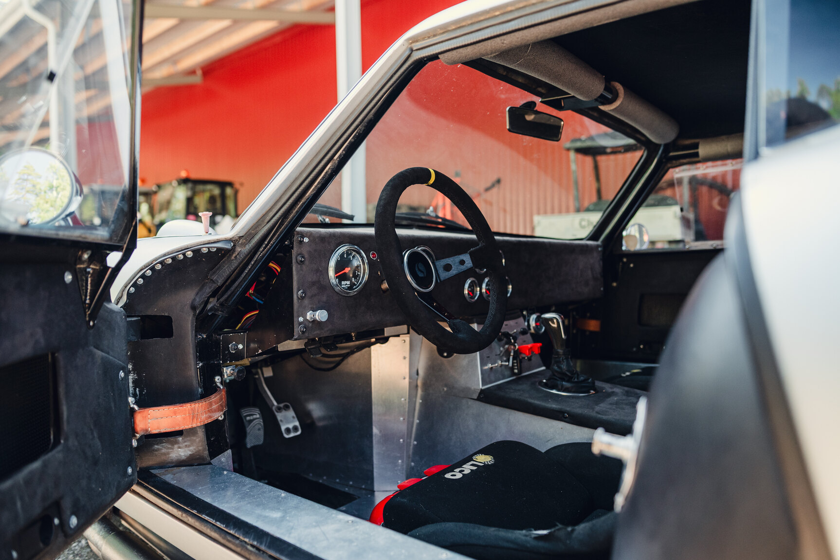 Interior image of 2006 Factory Five Daytona Coupe