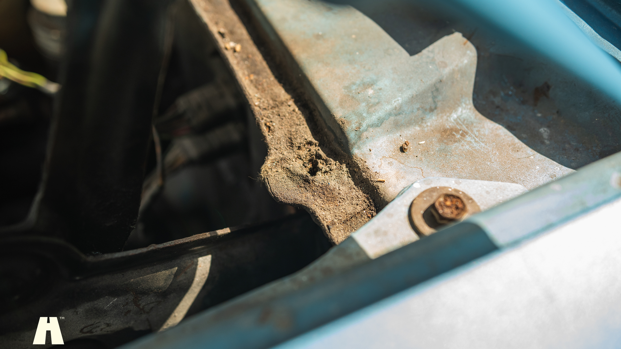 Image of 1963 Mercury Monterey Custom 4-door (55) mechanics