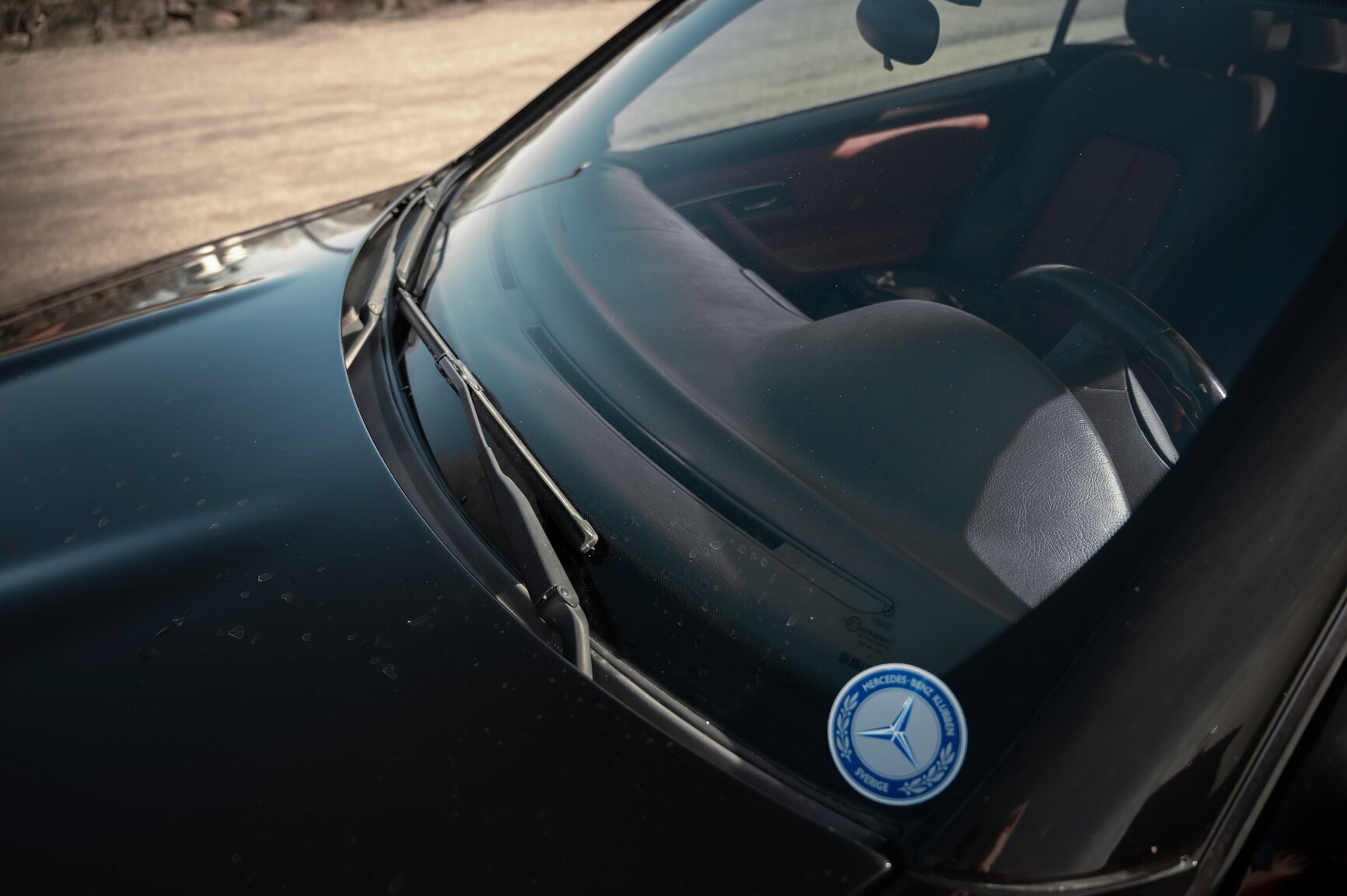 Exterior image of 2001 Mercedes-Benz SLK 320