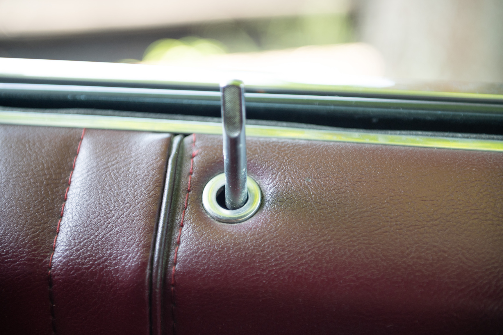 Interiörbild 1968 Oldsmobile Toronado (32)