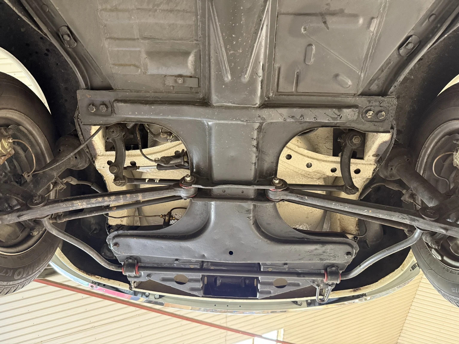 Image of 1972 Volkswagen 1302 S Cabriolet mechanics (30)