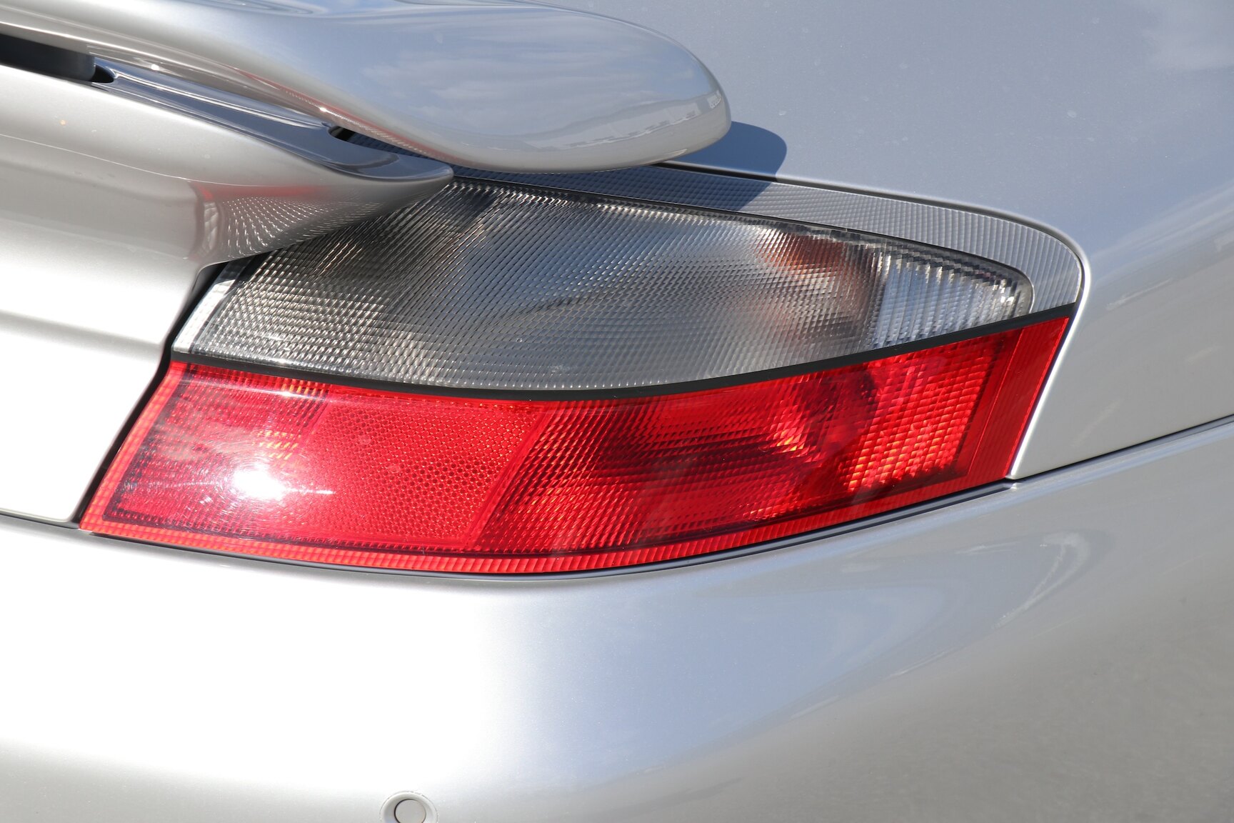 Exteriörbild på 2001 Porsche 911 Turbo
